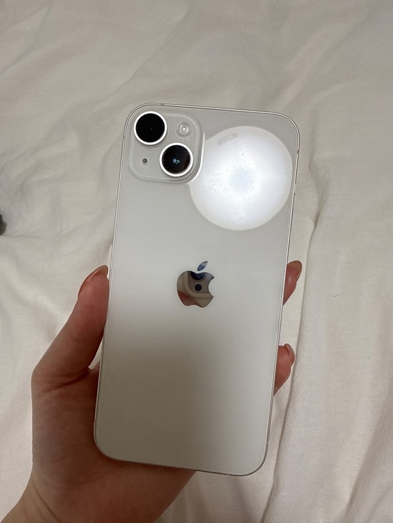 iPhone14plus（スマホ）の商品画像 - 査定依頼日：2026年5月20日 - 最高査定価格：44,000円