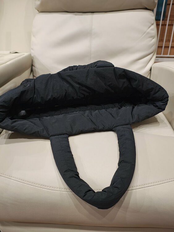 コココクーン（ブランドバッグ）の商品画像 - 査定依頼日：2026年3月29日 - 最高査定価格：130,000円