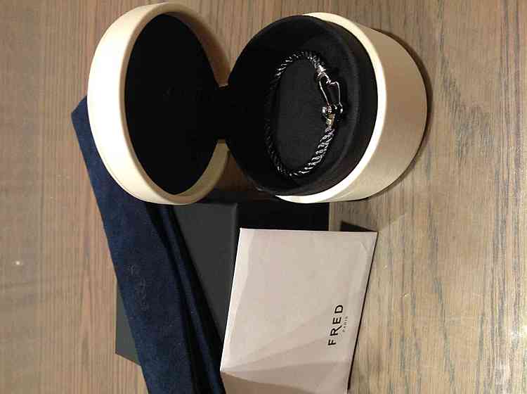 フレッド FORCE10 ブレスレット（宝石）の商品画像 - 査定依頼日：2019年11月17日