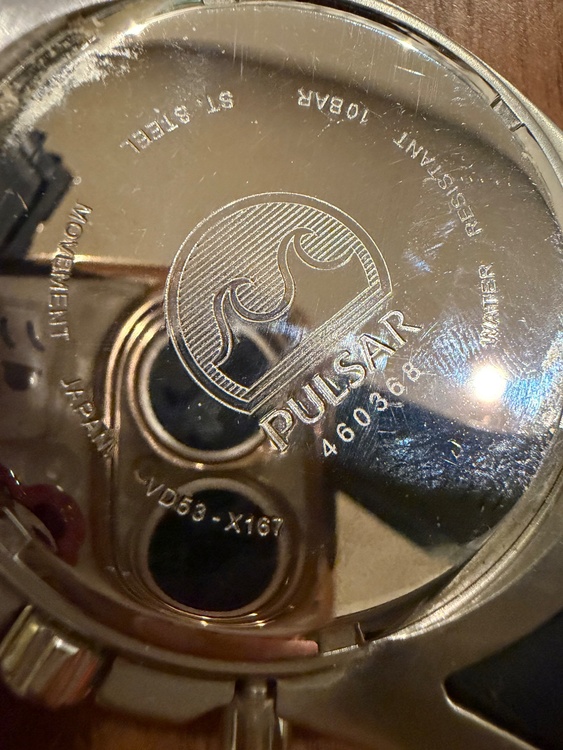 PULSAR CHRONOGRAPH100M（高級時計）の商品画像 - 査定依頼日：2026年5月27日 - 最高査定価格：1,000円