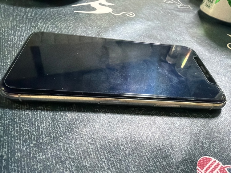 iPhone11 Pro 256GB docomo（スマホ）の商品画像 - 査定依頼日：2026年4月27日 - 最高査定価格：25,000円