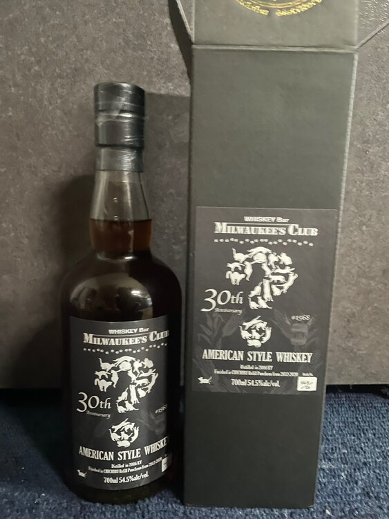 ミルウォーキークラブ30周年記念イチローズモルト（お酒）の商品画像 - 査定依頼日：2024年12月23日 - 最高査定価格：40,000円