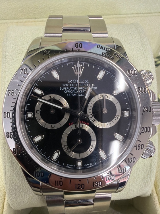 ロレックス デイトナ 116520b（高級時計）の商品画像 - 査定依頼日：2026年3月24日 - 最高査定価格：3,600,000円