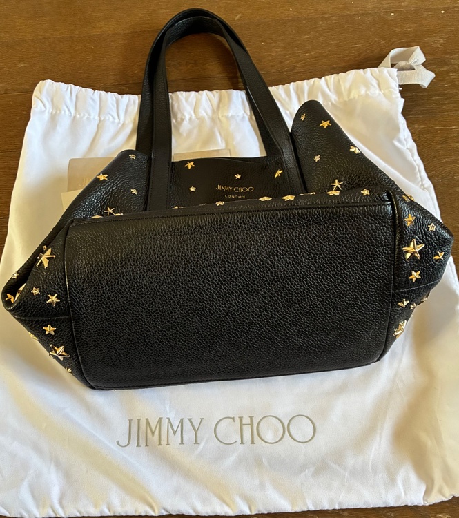 ジミーチュウ  （ブランドバッグ）の商品画像 - 査定依頼日：2026年3月19日 - 最高査定価格：20,000円