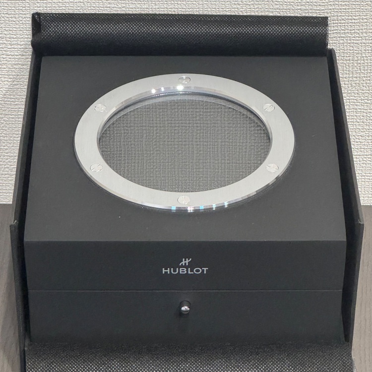 ウブロ クラシックフュージョン （高級時計）の商品画像 - 査定依頼日：2025年11月17日 - 最高査定価格：780,000円