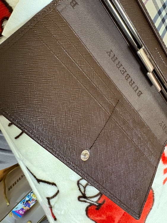 その他 バーバリー （ブランドバッグ）の商品画像 - 査定依頼日：2025年11月14日 - 最高査定価格：3,000円