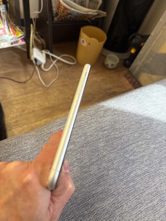 iPhoneXR 256GB docomo（スマホ）の商品画像 - 査定依頼日：2026年2月5日 - 最高査定価格：100,000円