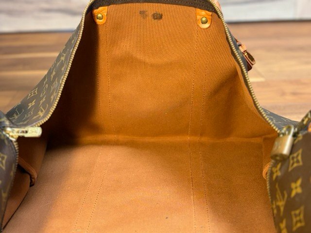 ルイヴィトン_（ブランドバッグ）の商品画像 - 査定依頼日：2026年6月15日 - 最高査定価格：55,000円