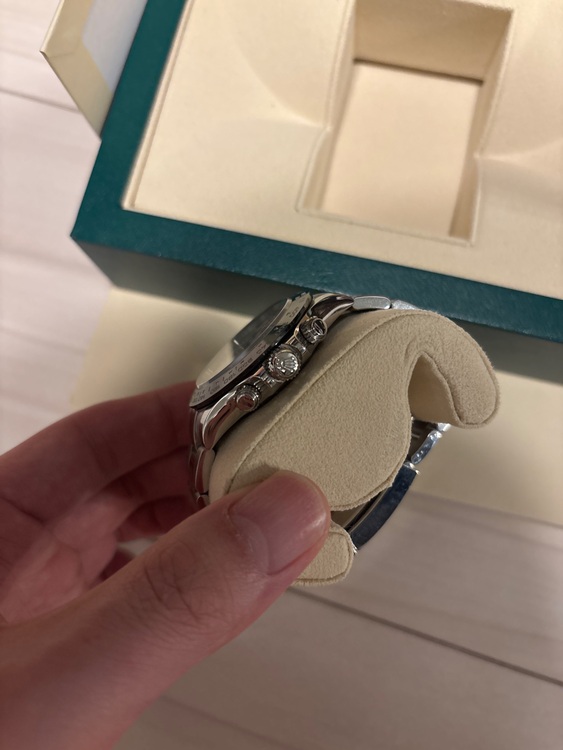 ロレックス デイトナ 116500l（高級時計）の商品画像 - 査定依頼日：2025年10月24日 - 最高査定価格：4,600,000円