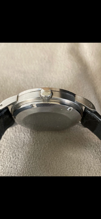 IWC インジュニア ref.666 cal.853（高級時計）の商品画像 - 査定依頼日：2026年3月23日 - 最高査定価格：520,000円