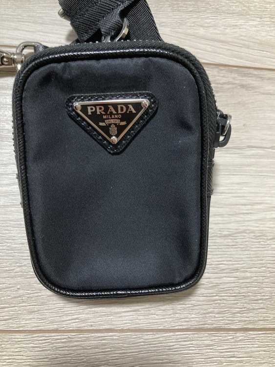 リナイロン　ショルダーバッグ（ブランドバッグ）の商品画像 - 査定依頼日：2025年12月28日 - 最高査定価格：100,000円