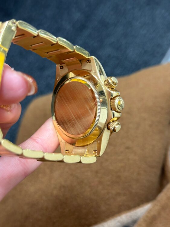 デイトナ（高級時計）の商品画像 - 査定依頼日：2024年12月26日 - 最高査定価格：4,750,000円