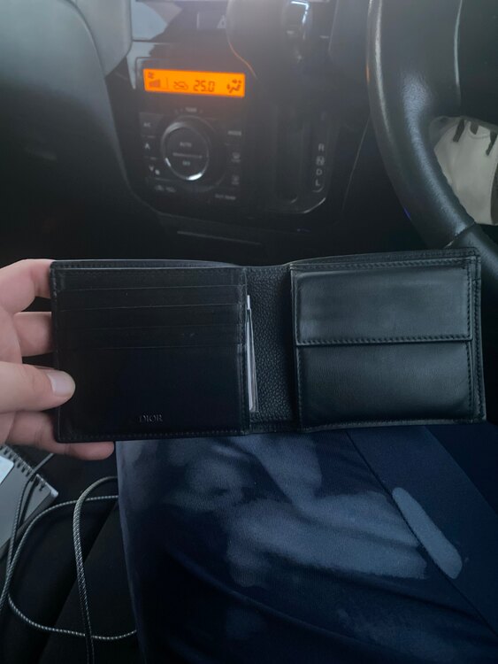 ディオール  （ブランドバッグ）の商品画像 - 査定依頼日：2025年2月18日 - 最高査定価格：40,000円