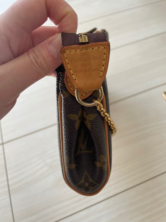 エヴァ（ブランドバッグ）の商品画像 - 査定依頼日：2025年3月7日 - 最高査定価格：120,000円