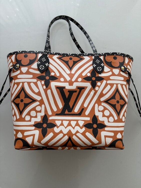 ルイヴィトン ネヴァーフル （ブランドバッグ）の商品画像 - 査定依頼日：2025年3月23日 - 最高査定価格：250,000円