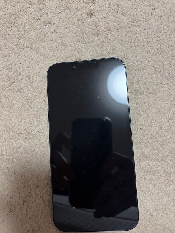 iPhone iPhone 13 128GB 楽天モバイル（スマホ）の商品画像 - 査定依頼日：2026年9月3日 - 最高査定価格：33,000円
