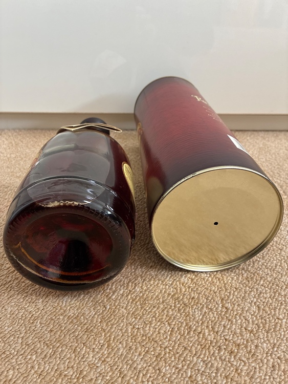 WILD TURKEY RereBreed (旧ラベル)（お酒）の商品画像 - 査定依頼日：2026年1月10日 - 最高査定価格：26,000円