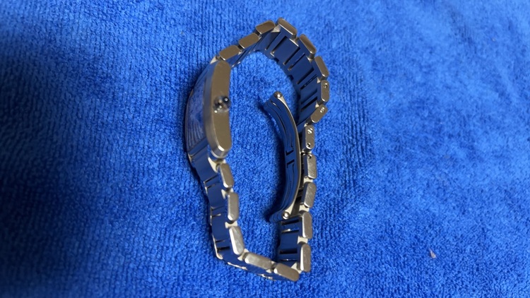 カルティエタンク（高級時計）の商品画像 - 査定依頼日：2025年10月9日 - 最高査定価格：800,000円