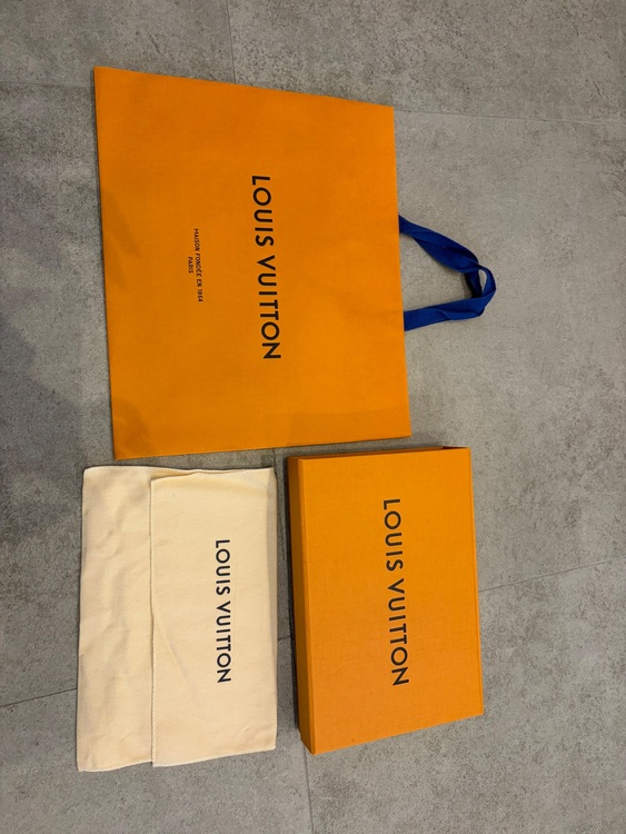 プティットサックプラ（ブランドバッグ）の商品画像 - 査定依頼日：2025年11月11日 - 最高査定価格：143,000円