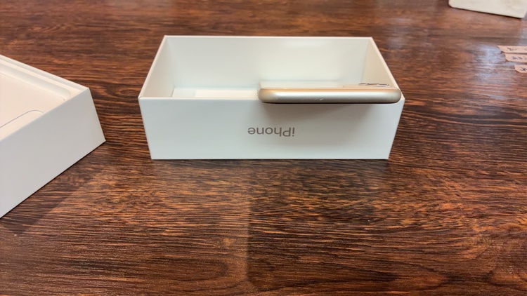 iPhone11（スマホ）の商品画像 - 査定依頼日：2026年7月19日 - 最高査定価格：18,000円