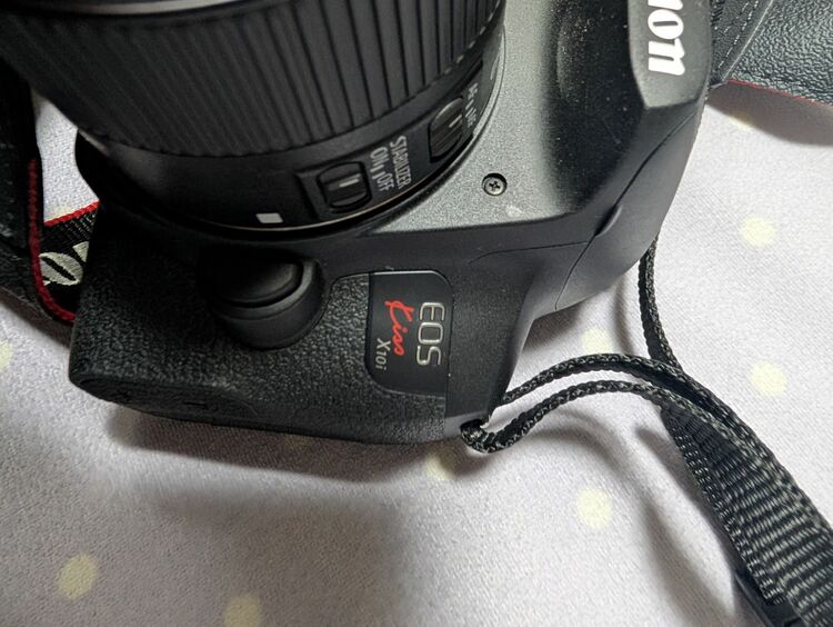 ioskiss10i（カメラ）の商品画像 - 査定依頼日：2025年10月22日 - 最高査定価格：81,000円