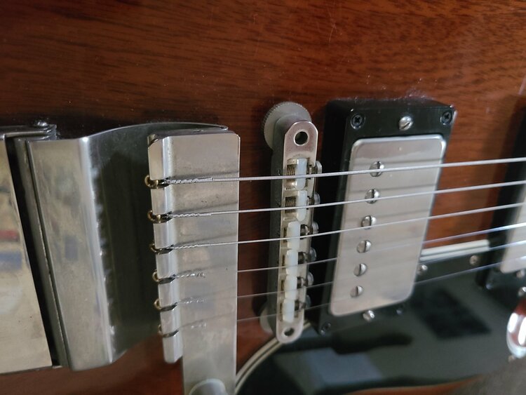GIBSON CUSTOM SHOP SG VOS（ピアノ・楽器・PA機材）の商品画像 - 査定依頼日：2026年7月5日 - 最高査定価格：300,000円