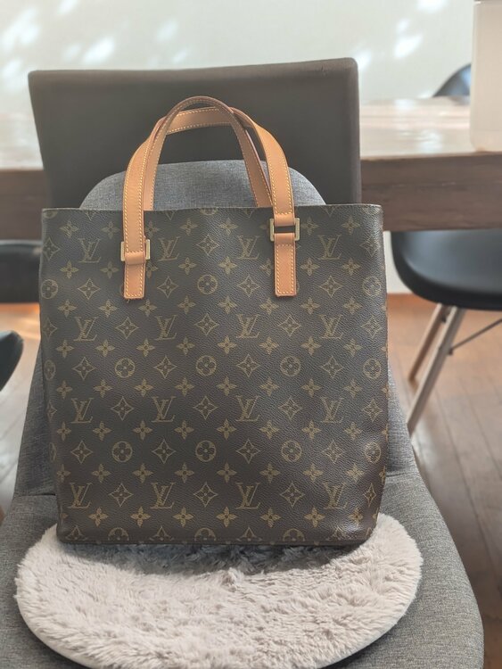 ルイヴィトン モノグラム （ブランドバッグ）の商品画像 - 査定依頼日：2026年1月12日 - 最高査定価格：135,000円