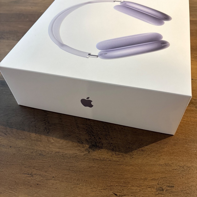 AirPods Max（オーディオ・スピーカー）の商品画像 - 査定依頼日：2026年2月6日 - 最高査定価格：40,000円