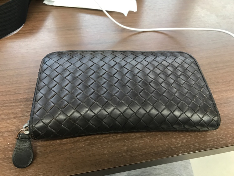 ボッテガ・ヴェネタ  （ブランドバッグ）の商品画像 - 査定依頼日：2025年12月22日 - 最高査定価格：10,000円