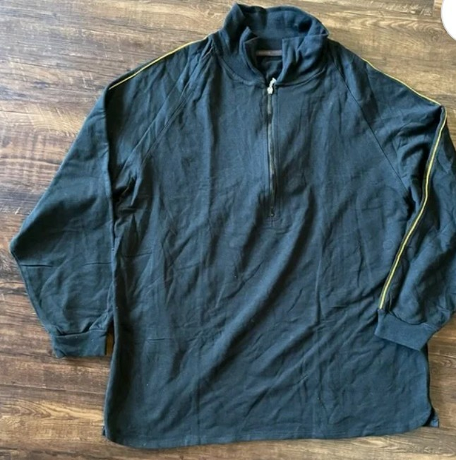 クォータージップコーディネートセットトラックスーツ（古着・ファッション）の商品画像 - 査定依頼日：2026年2月14日 - 最高査定価格：100,000円