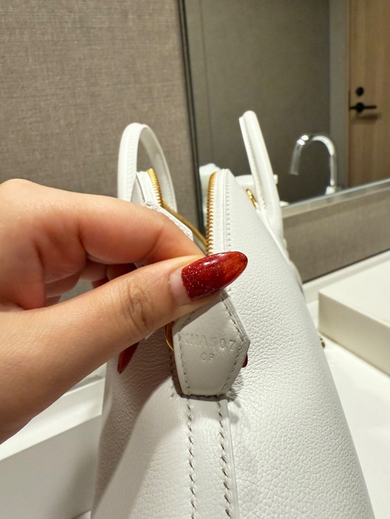 ボリード（ブランドバッグ）の商品画像 - 査定依頼日：2025年8月12日 - 最高査定価格：1,000,000円