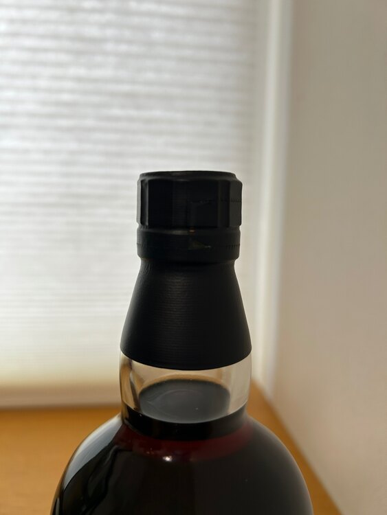 ウイスキー サントリー山崎 （お酒）の商品画像 - 査定依頼日：2025年1月31日 - 最高査定価格：1,020,000円