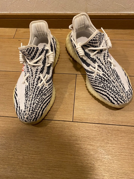 イージーブースト350v2ゼブラ（古着・ファッション）の商品画像 - 査定依頼日：2025年8月5日 - 最高査定価格：100,000円