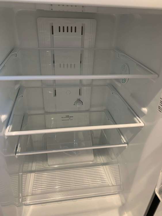 東芝電気冷蔵庫　GR-P15BS（K)（家電）の商品画像 - 査定依頼日：2023年10月13日 - 最高査定価格：5,000円