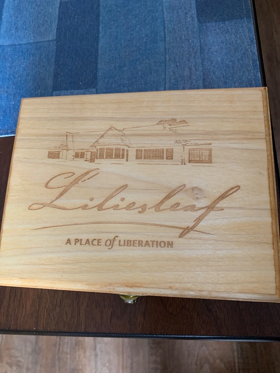 A long walk to freedom（金・貴金属）の商品画像 - 査定依頼日：2025年9月3日 - 最高査定価格：99,999,999円