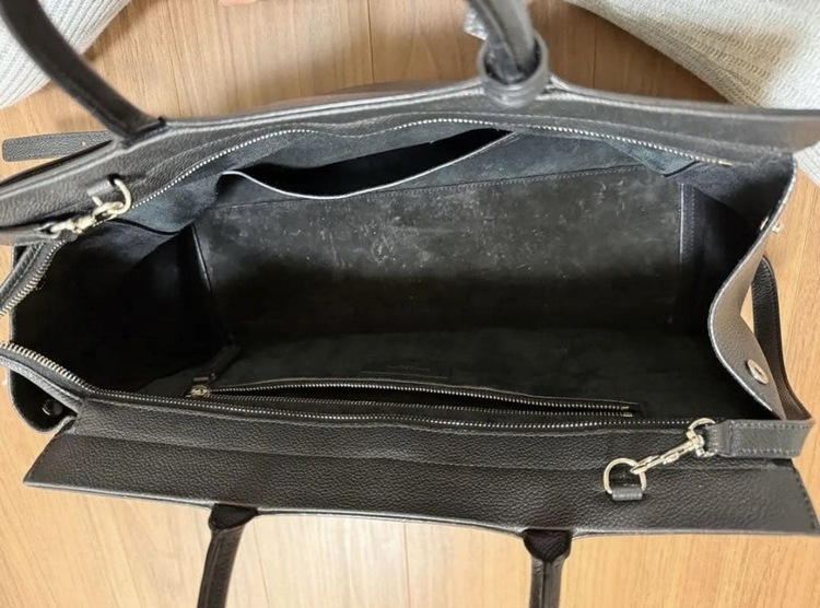 イブサンローラン  （ブランドバッグ）の商品画像 - 査定依頼日：2026年1月7日 - 最高査定価格：80,000円