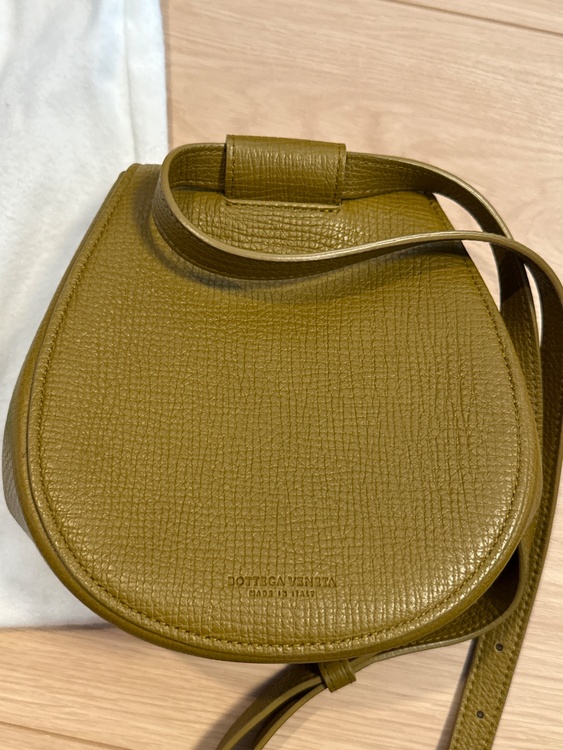 パルメラートベルトバッグ（ブランドバッグ）の商品画像 - 査定依頼日：2025年12月8日 - 最高査定価格：70,000円