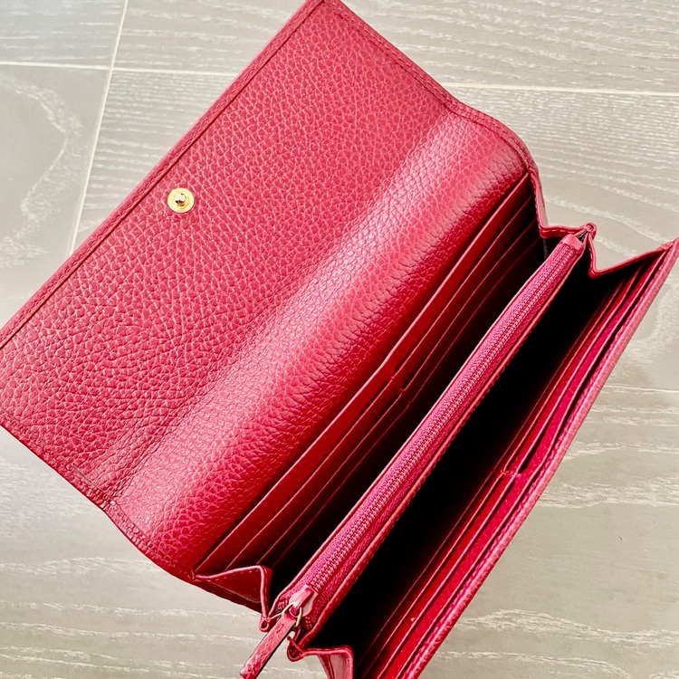 財布（古着・ファッション）の商品画像 - 査定依頼日：2025年10月10日 - 最高査定価格：6,000円