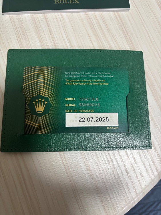 ロレックス サブマリーナー 126613Lb（高級時計）の商品画像 - 査定依頼日：2025年11月27日 - 最高査定価格：2,910,000円