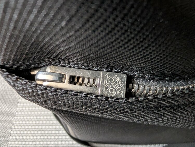 わからない（ブランドバッグ）の商品画像 - 査定依頼日：2026年3月28日 - 最高査定価格：75,000円