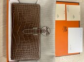 エルメス　ベアン　アリゲーター（ブランド財布・小物）の商品画像 - 査定依頼日：2024年8月10日 - 最高査定価格：250,000円