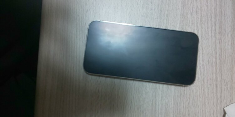 iPhone 12 Pro Max 256GB docomo（スマホ）の商品画像 - 査定依頼日：2025年12月8日 - 最高査定価格：32,000円