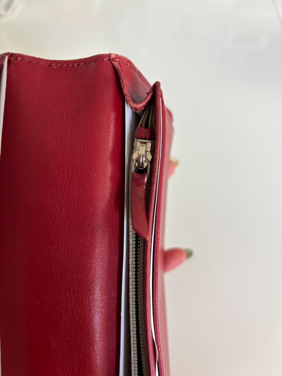 CHANEL シャネル ブリリアント ココマーク エナメル パテ ントレザー長財布 レッド赤（ブランド財布・小物）の商品画像 - 査定依頼日：2026年7月17日 - 最高査定価格：13,000円