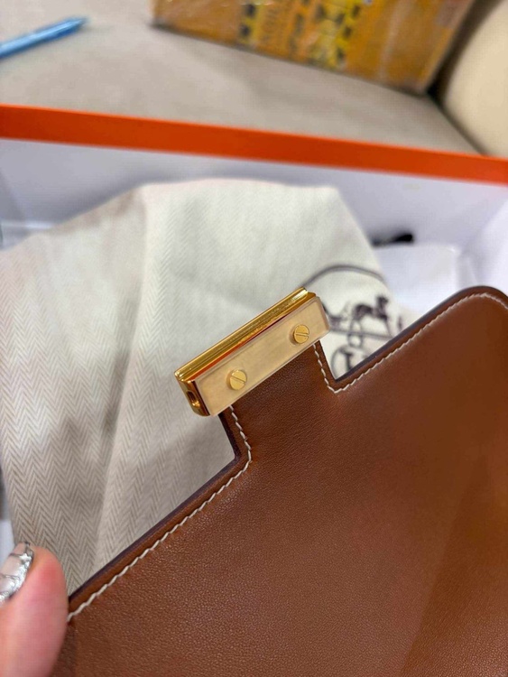 コンスタンス 18 ゴールド　ゴールド金具（ブランドバッグ）の商品画像 - 査定依頼日：2026年10月11日 - 最高査定価格：240,000円