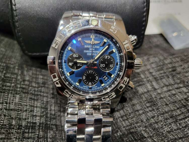 ブライトリング クロノマット A（高級時計）の商品画像 - 査定依頼日：2025年5月8日 - 最高査定価格：405,000円