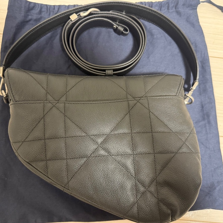 サドルバッグ（ブランドバッグ）の商品画像 - 査定依頼日：2025年11月14日 - 最高査定価格：320,000円