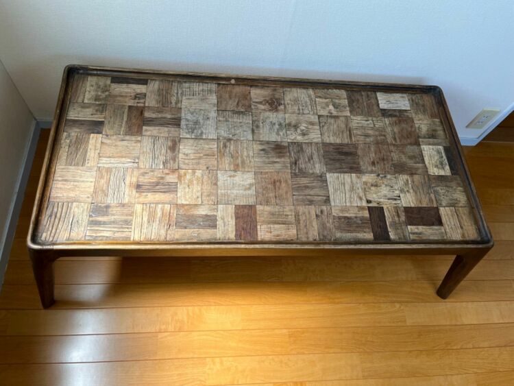 BINGO COFFEE TABLE（ビンゴ コーヒーテーブル）（家具・寝具）の商品画像 - 査定依頼日：2025年6月28日 - 最高査定価格：4,000円