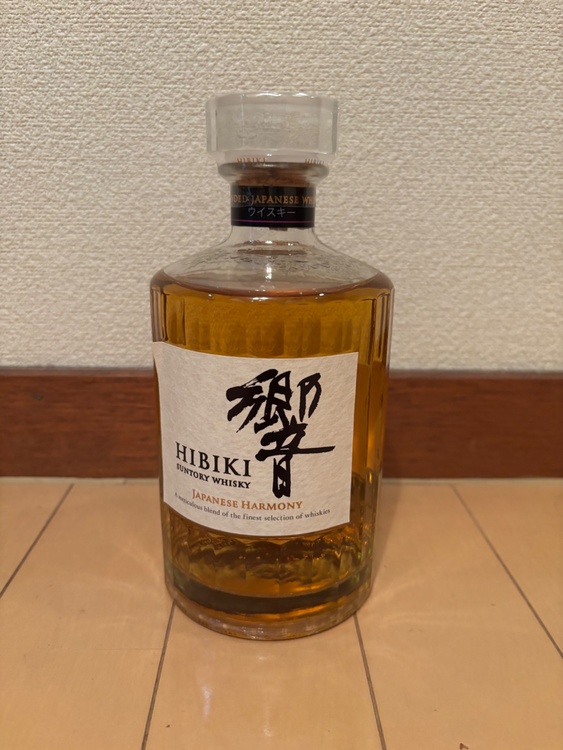 ウイスキー サントリー響 （お酒）の商品画像 - 査定依頼日：2026年3月18日 - 最高査定価格：9,500円