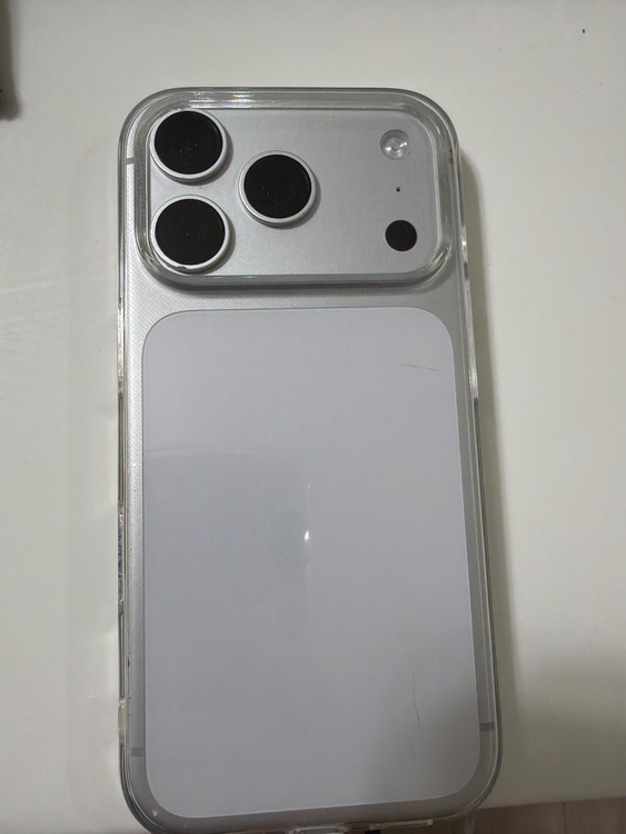 iPhone 17 Pro 256GB SIMフリー（スマホ）の商品画像 - 査定依頼日：2026年4月12日 - 最高査定価格：150,000円