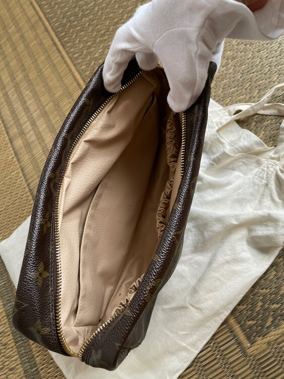 ルイヴィトン モノグラム （ブランドバッグ）の商品画像 - 査定依頼日：2025年3月31日 - 最高査定価格：30,000円